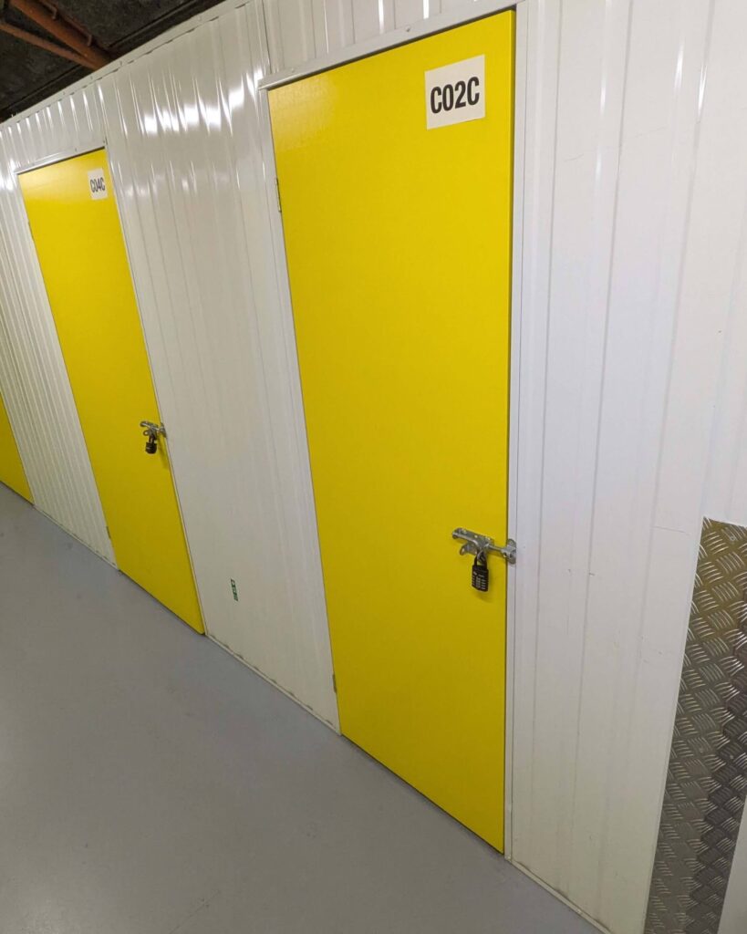 Secure storage units for household and business storage services